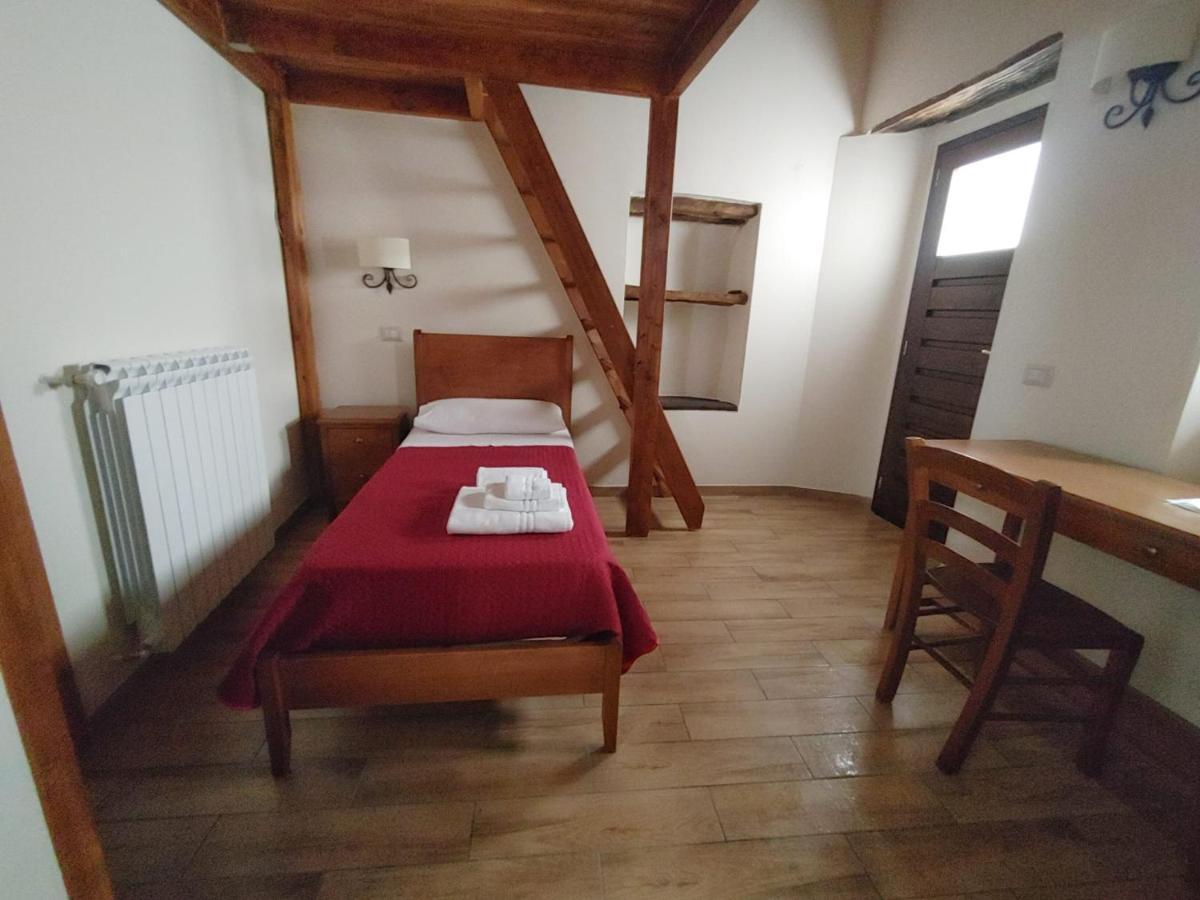 Borgo Sciugolo Bed & Breakfast Baselice Exterior photo