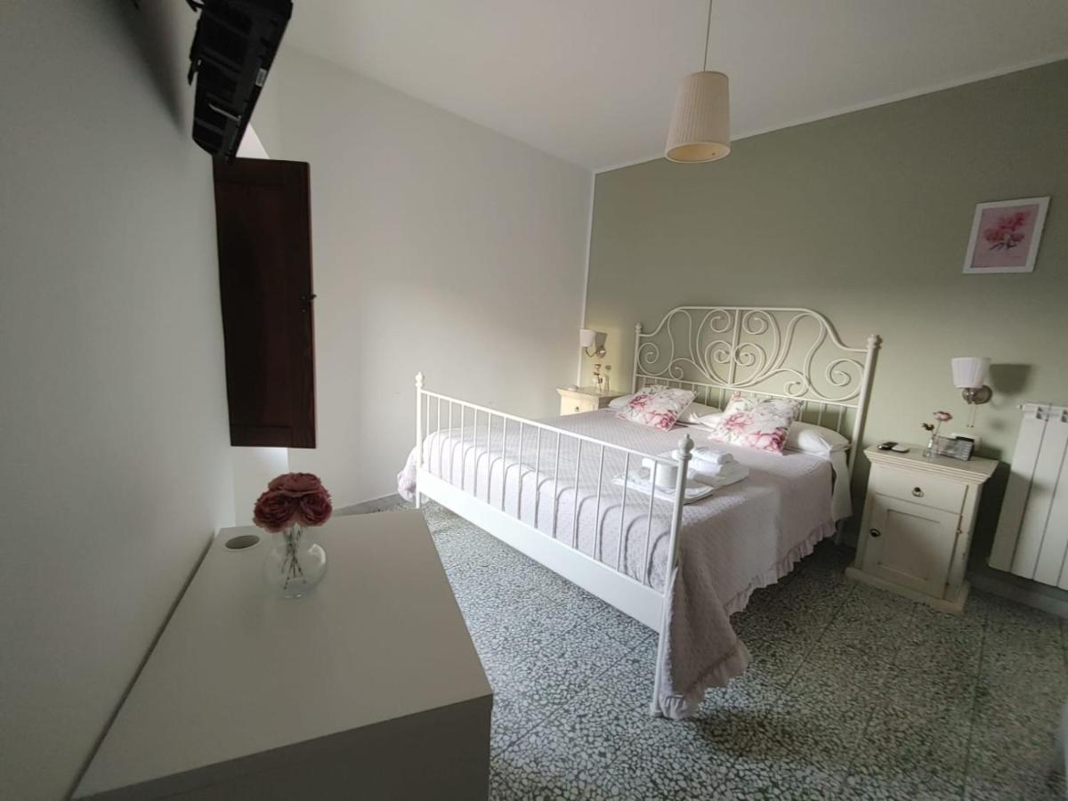 Borgo Sciugolo Bed & Breakfast Baselice Exterior photo